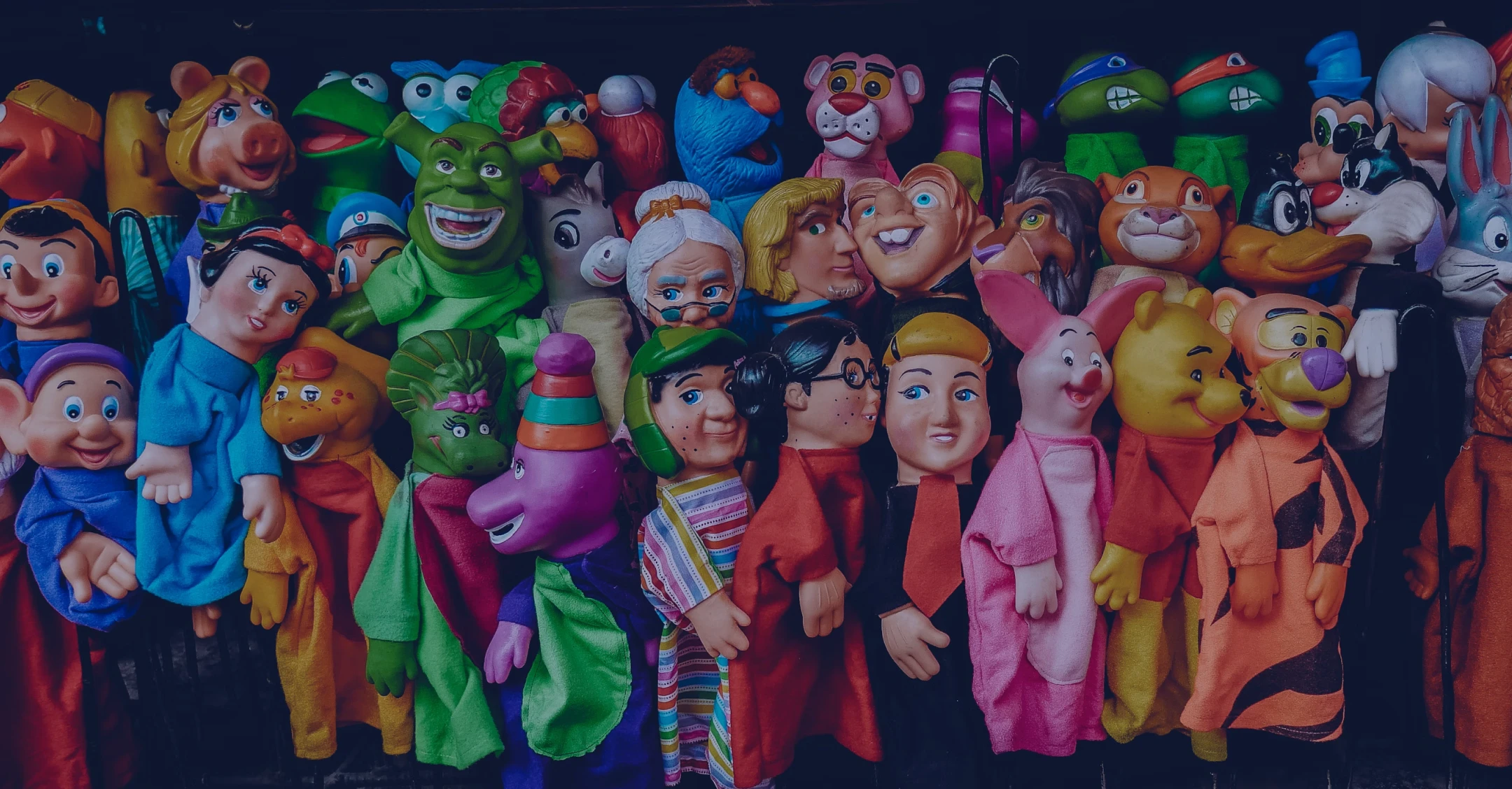 Imagem de bonecos de brinquedo